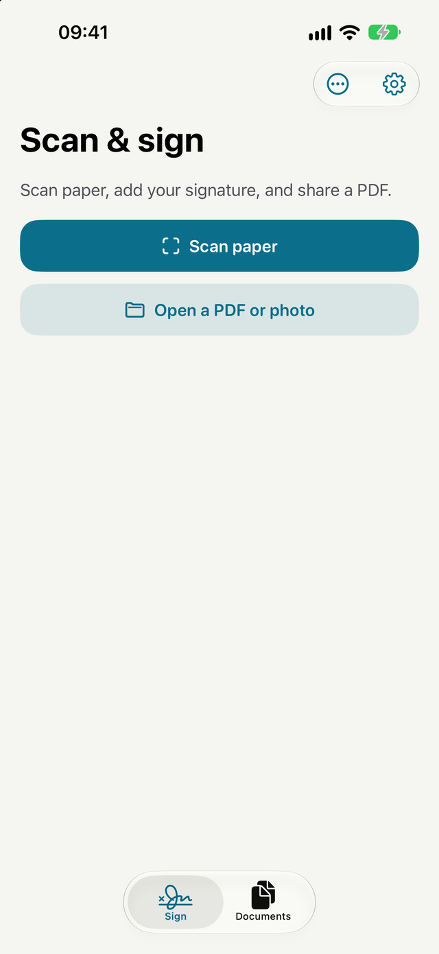 Signature Ready Scan and sign screen with Scan paper and Open a PDF or photo buttons